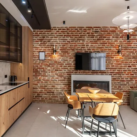 Leogrand Jacuzzi On Krakivska 26