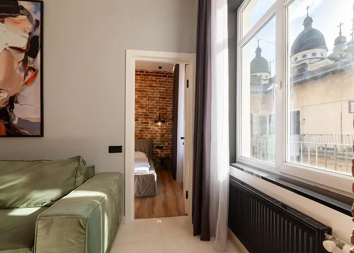 Apartamento Leogrand Jacuzzi On Krakivska 26 *