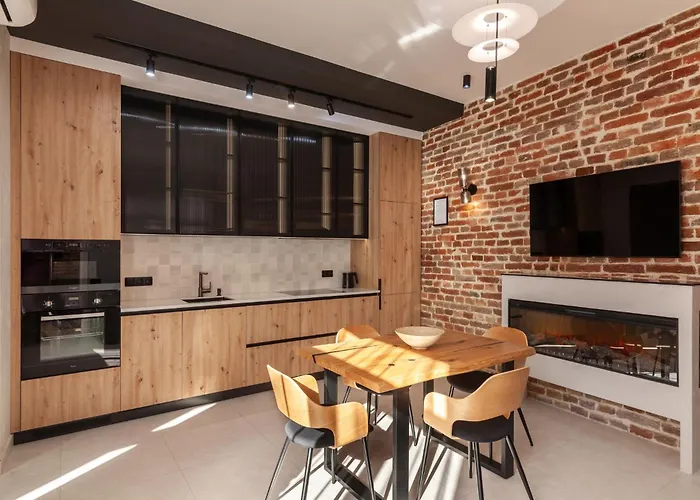 Leogrand Jacuzzi On Krakivska 26 * Lviv